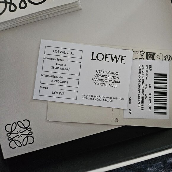 Loewe Snake Knot Charm In Classic Leather Skin Bag Charm- Green Bean/Sea Salt - Picture 9 of 10